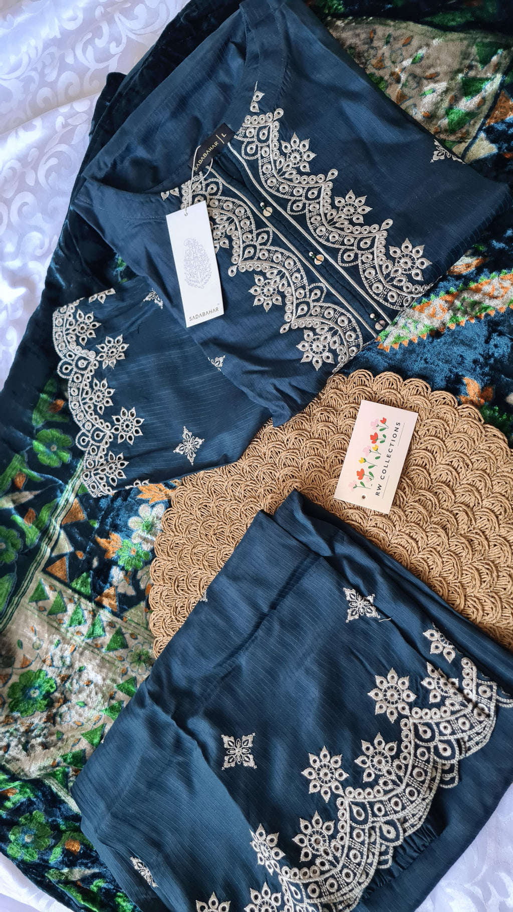 Sadabahar embroidered viscose with palachi shawl 3 piece Teal