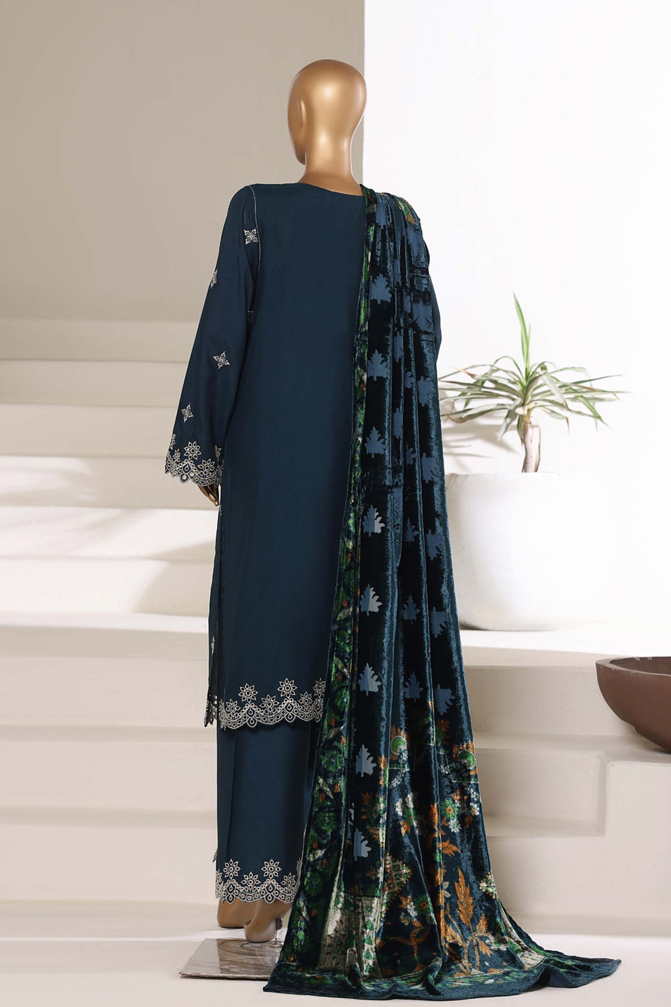 Sadabahar embroidered viscose with palachi shawl 3 piece Teal