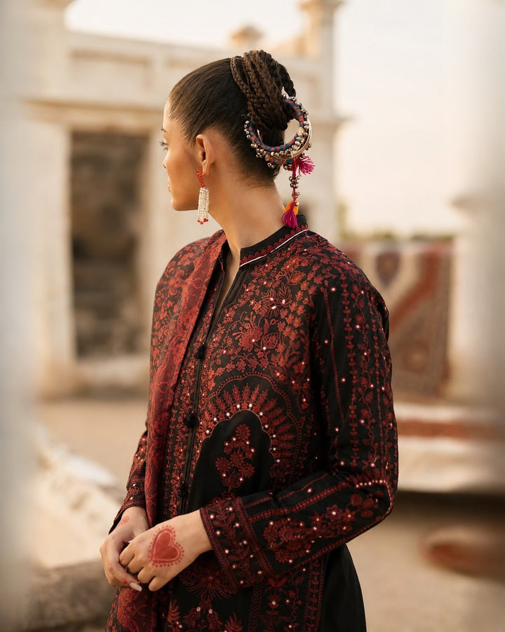 Casualite Embroidered 3 piece Outfit